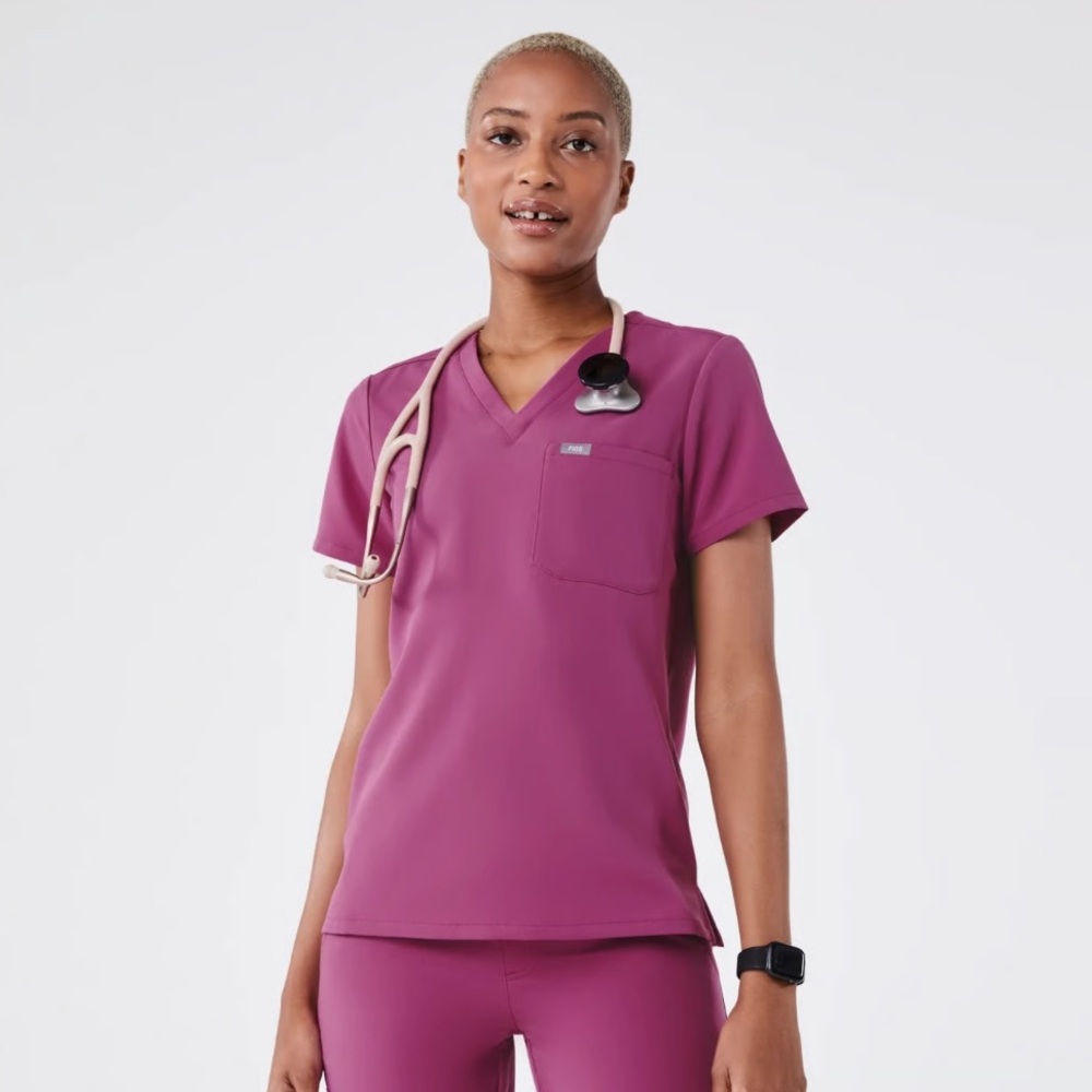 Figs one pocket Catarina scrub top. Bright Fuschia.